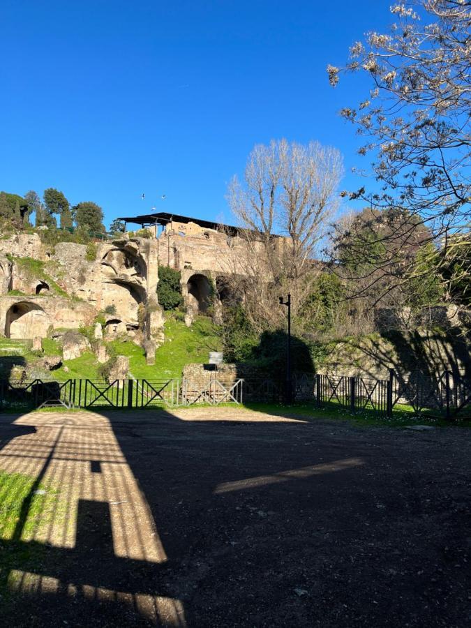 Shabby Roman Studio- Ai Fori Imperiali Екстер'єр фото